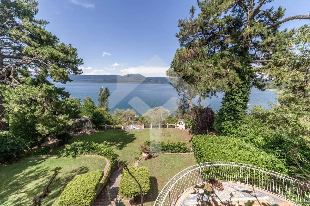 Villa in vendita a Ronciglione - Poggio Cavaliere - foto 2