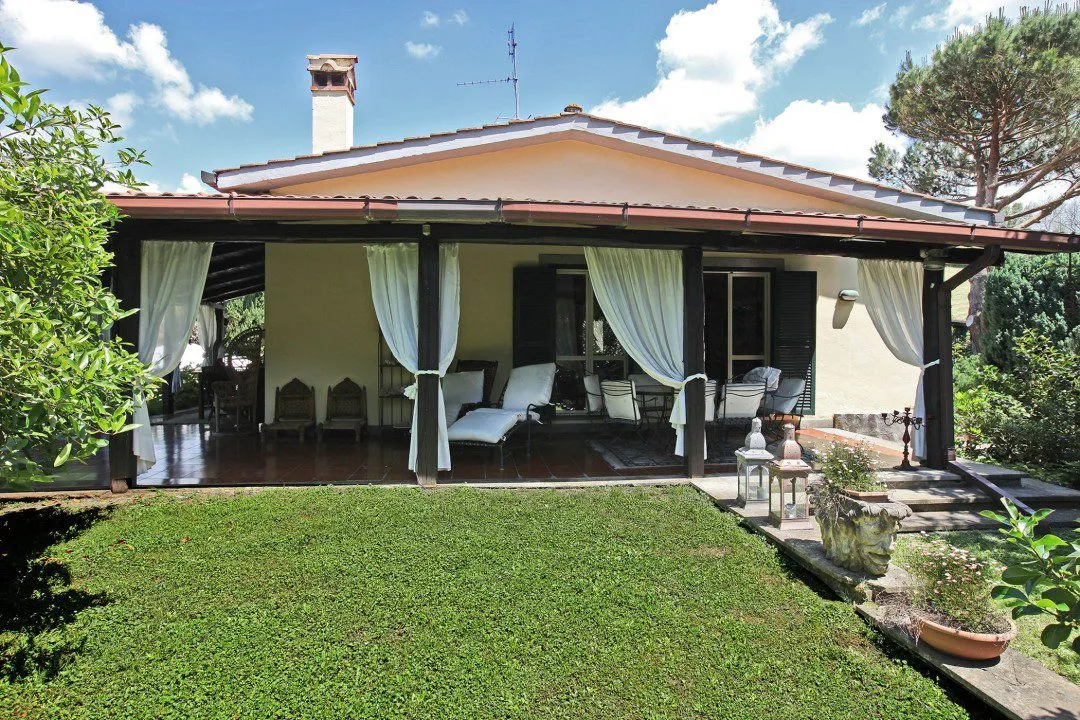 Villa in vendita a Campagnano di Roma - foto 1