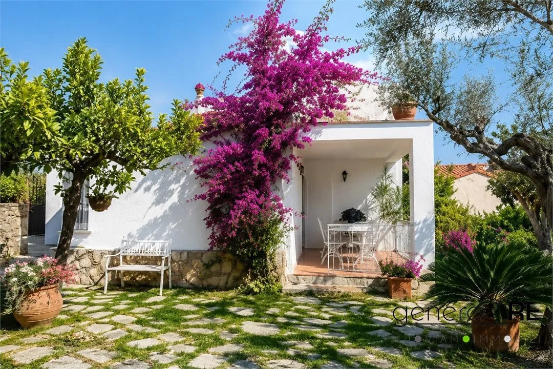 Villa in vendita a San Vito Chietino - San Vito Marina - foto 1