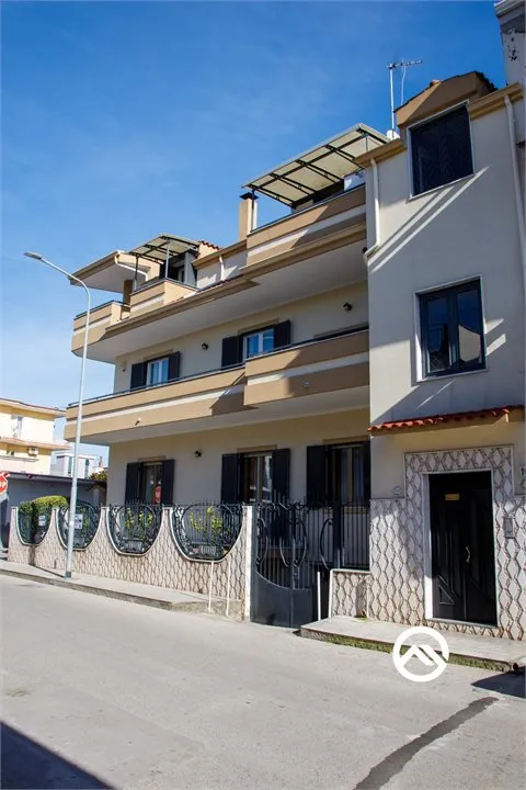 Stabile in vendita a Caivano - foto 2