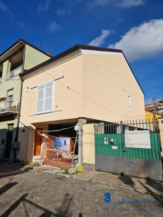Casa indipendente in vendita a Villanova d'Albenga - foto 1