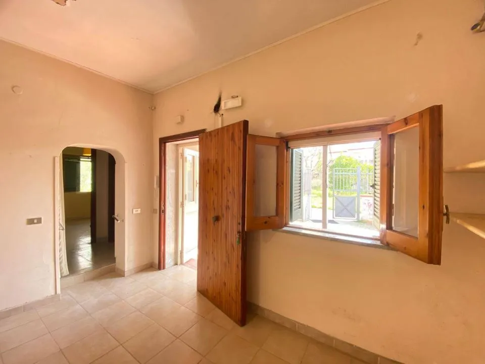 Casa indipendente in vendita a Torre Annunziata - foto 3