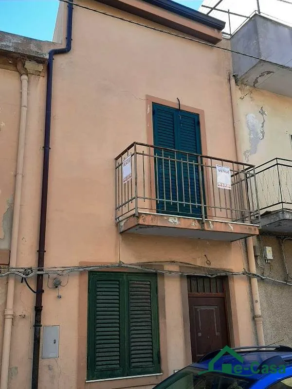 Casa indipendente in vendita a Messina - foto 2