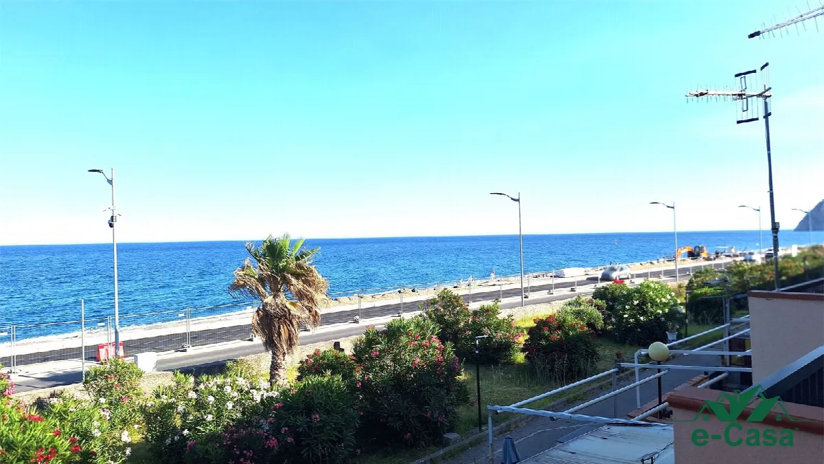 Appartamento in vendita a Santa Teresa di Riva - foto 2