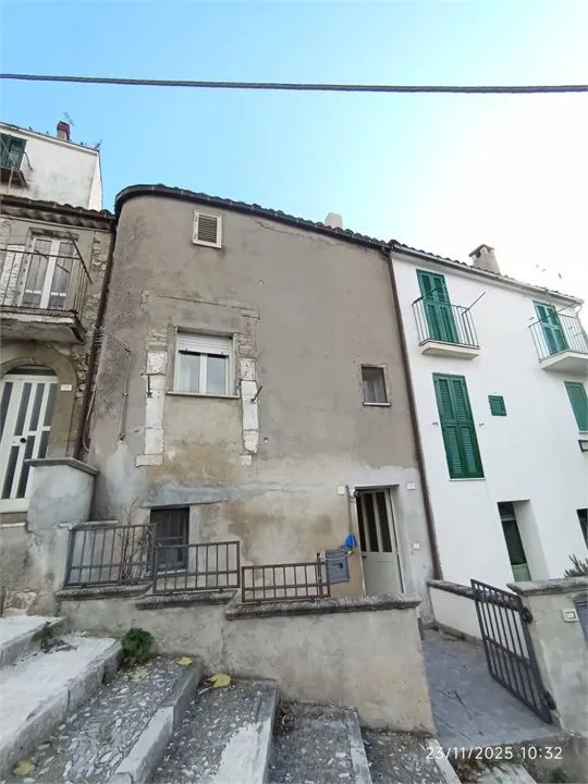 Casa indipendente in vendita a Casoli - foto 1