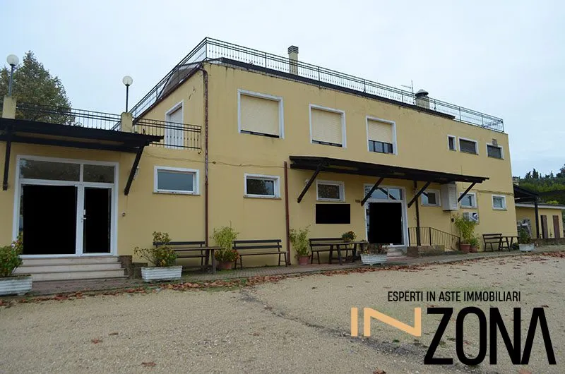 Casa indipendente in vendita a Giulianova - foto 1