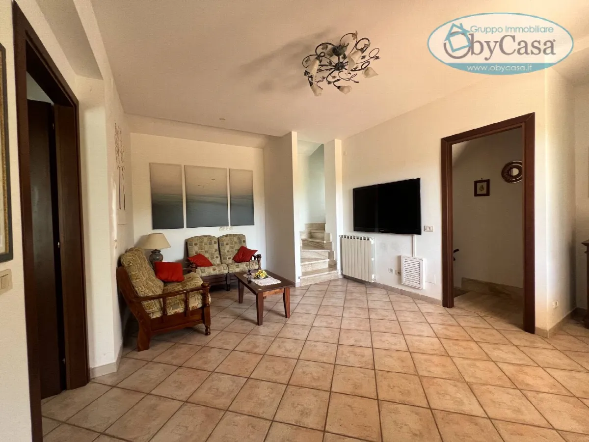 Villa Trifamiliare in vendita a Oriolo Romano - foto 4