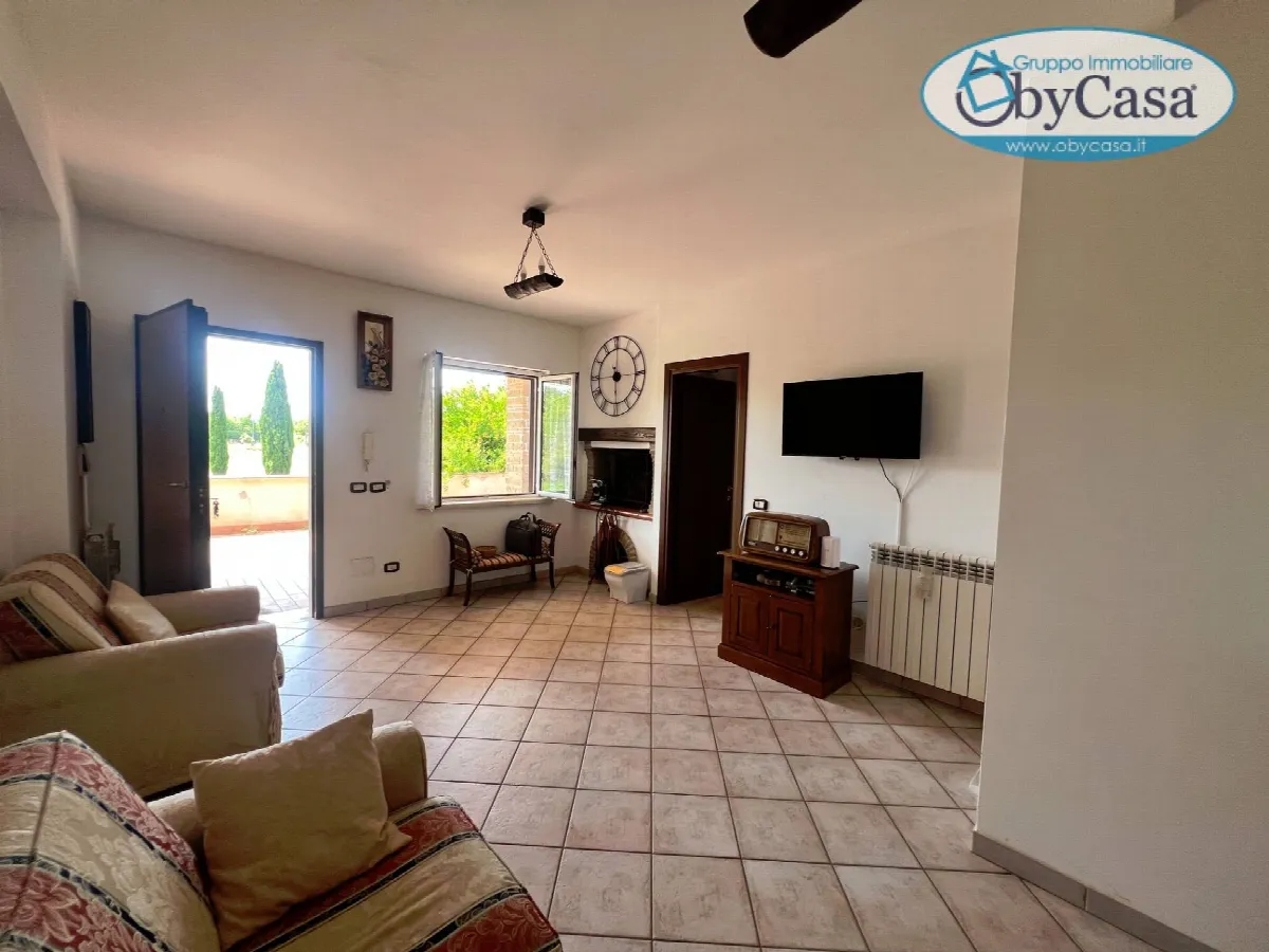 Villa Trifamiliare in vendita a Oriolo Romano - foto 4