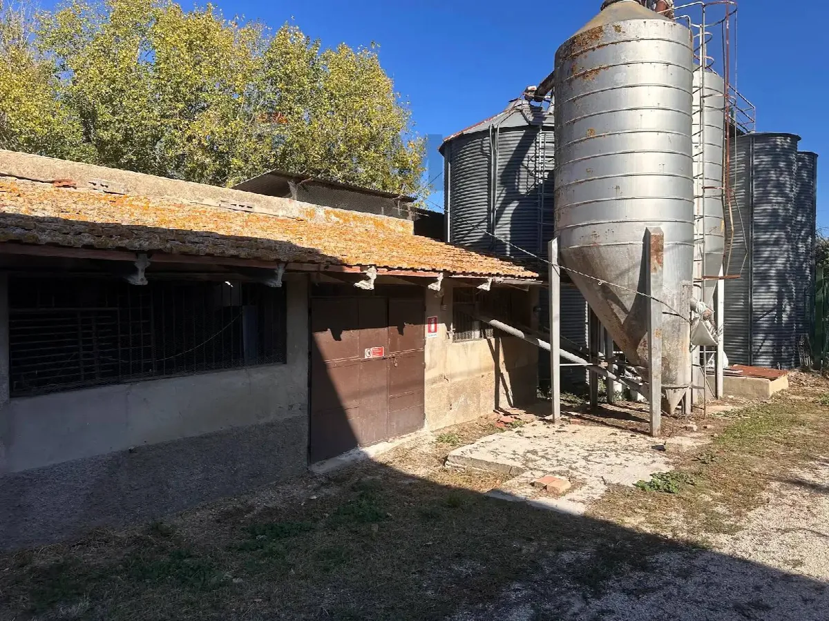 Cascina/Casale in vendita a Bettona, Colle - foto 3