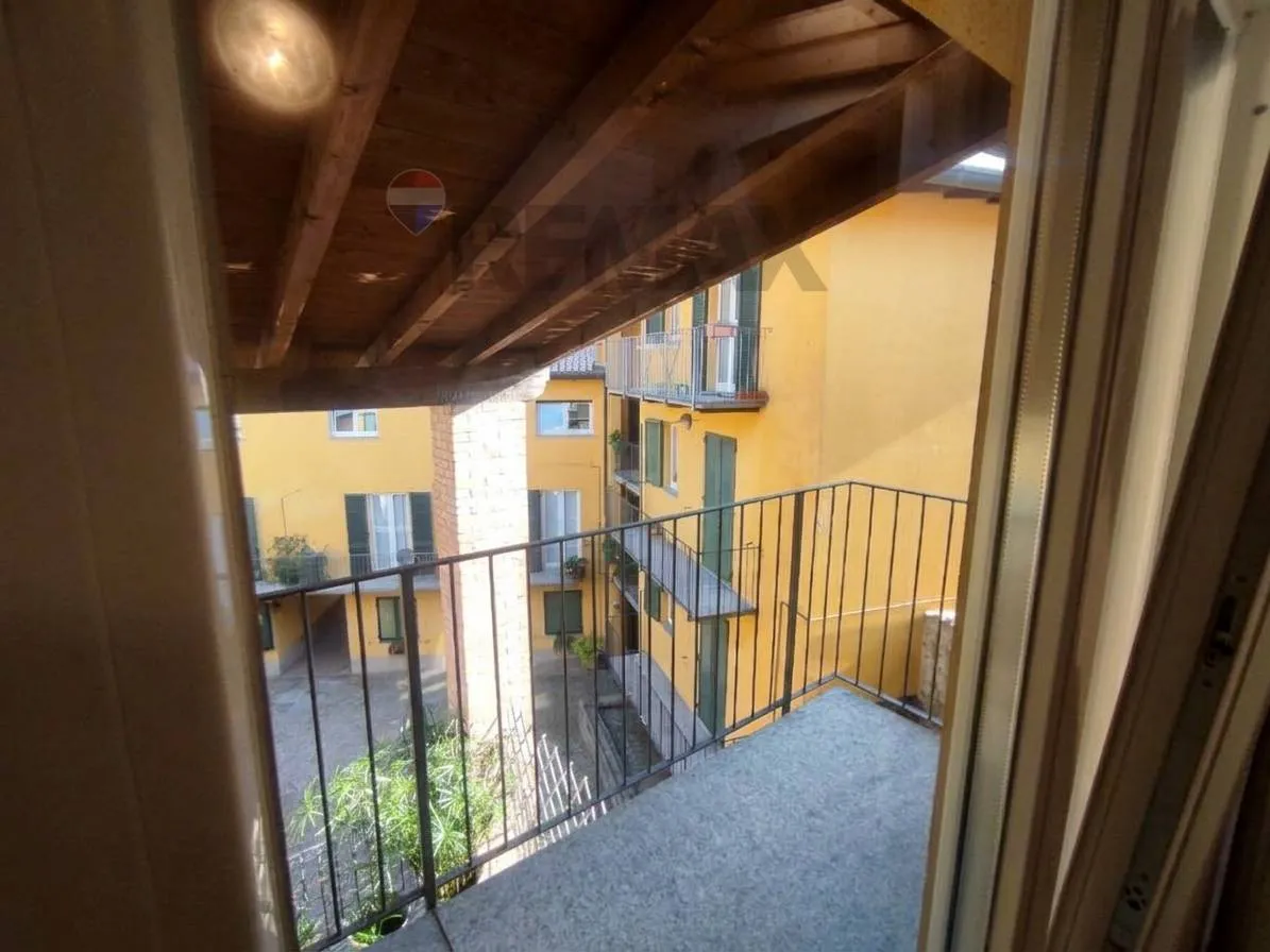 Attico/Mansarda in vendita a San Fermo della Battaglia - foto 2