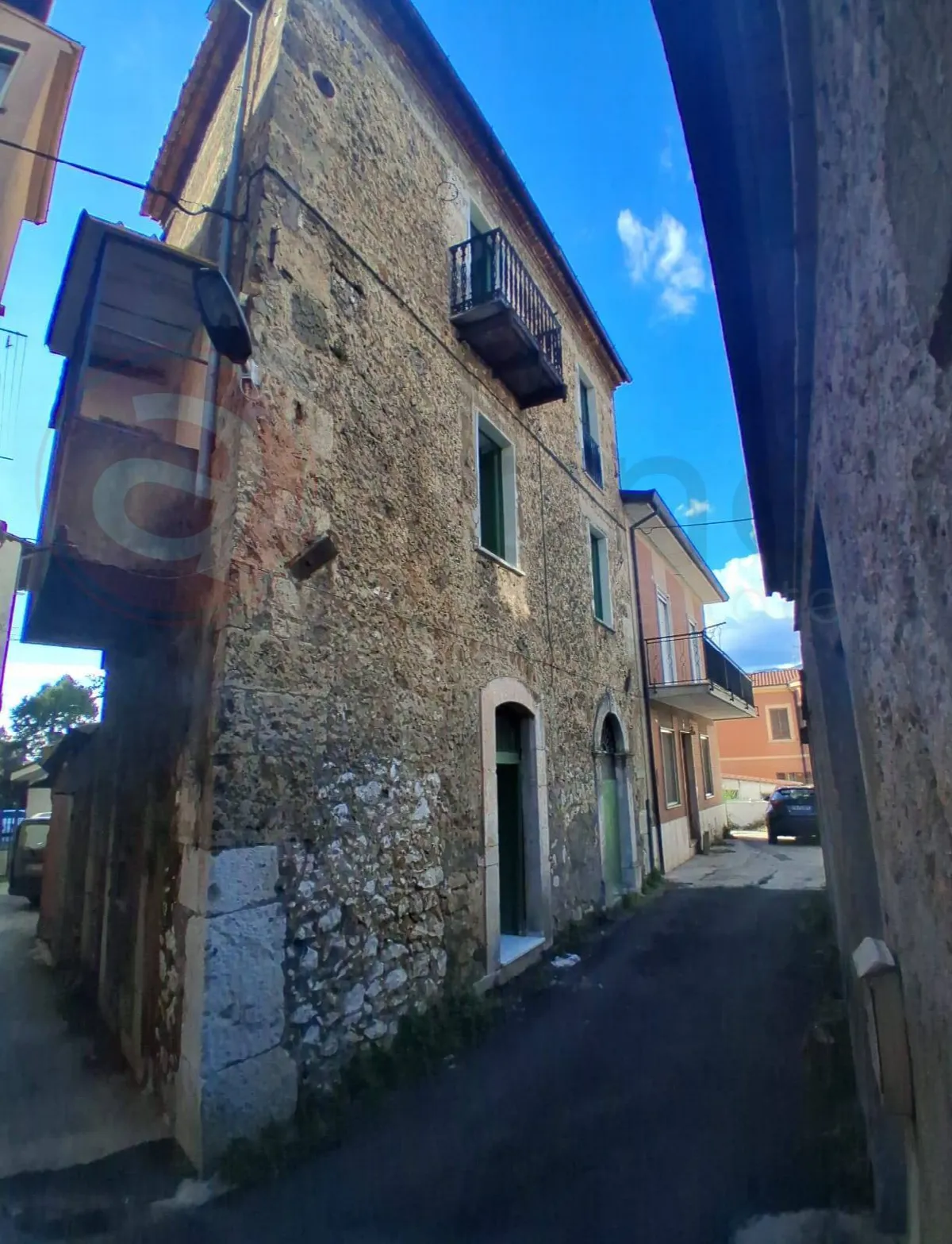 Abitazioni tipiche storiche in vendita a Isola del Liri - foto 1