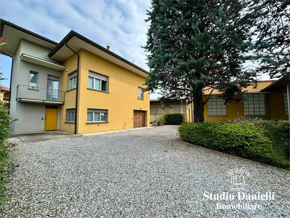 Casa indipendente in vendita a Giussano - foto 3