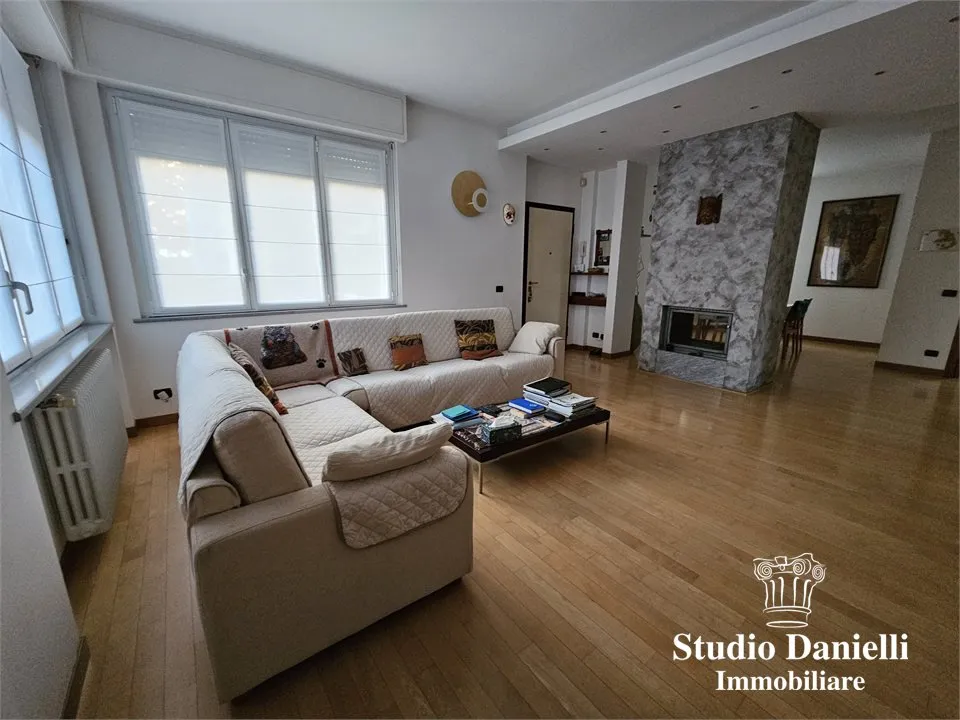 Casa indipendente in vendita a Giussano - foto 7