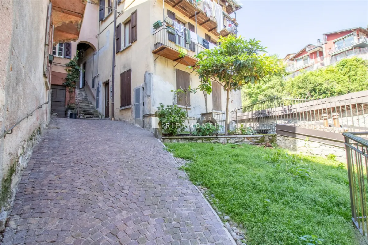 Casa indipendente in vendita a Argegno - foto 9