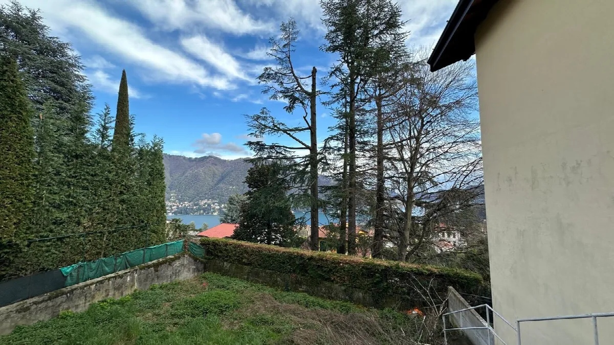 Rustico in vendita a Cernobbio - foto 1