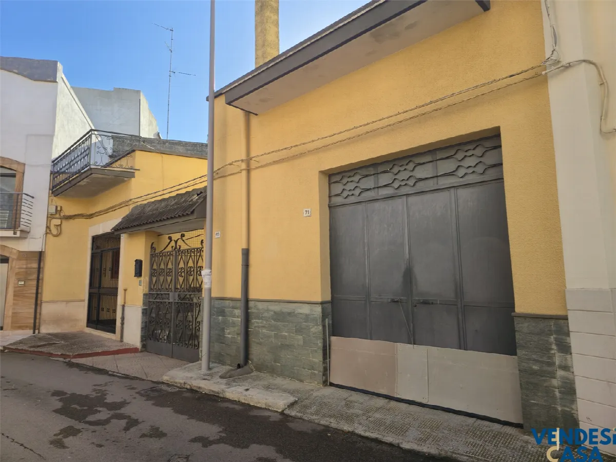 Casa indipendente in vendita a Sannicandro di Bari - foto 2