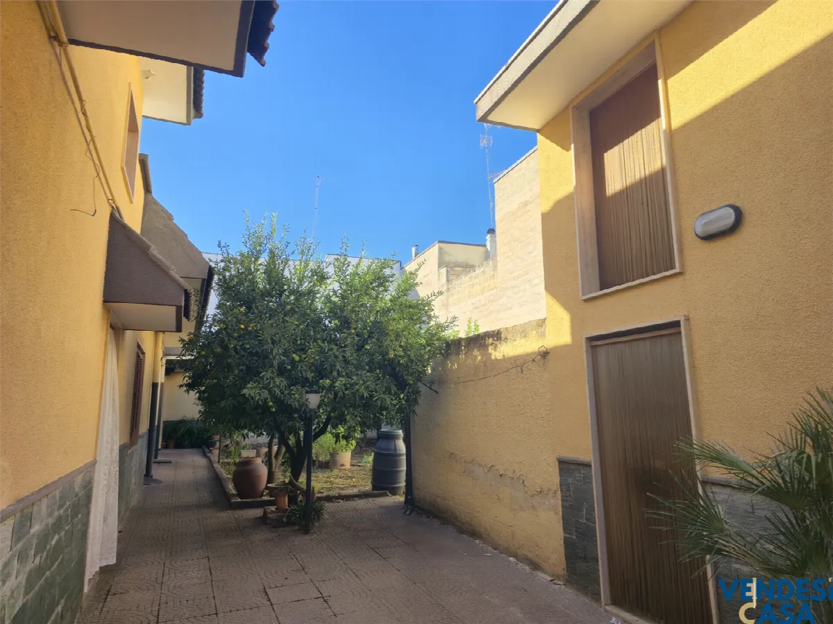 Casa indipendente in vendita a Sannicandro di Bari - foto 4