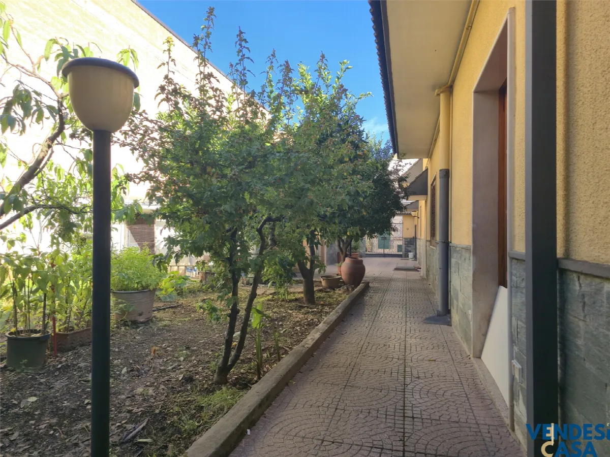 Casa indipendente in vendita a Sannicandro di Bari - foto 6